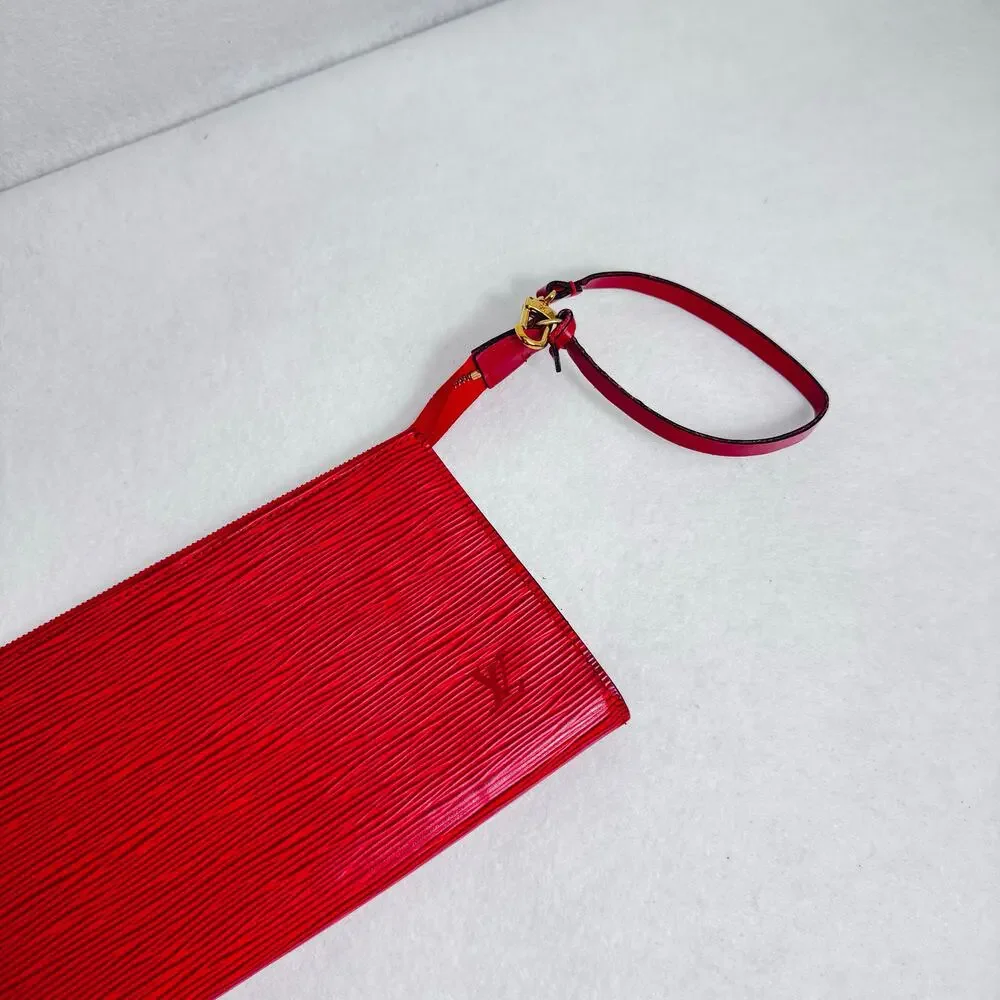 Louis Vuitton Epi Pochette Accessoires 24 Red wristlet gold hardware.